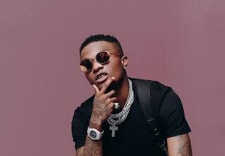 Wizkid and Davido have intensified their online feud, trading more verbal jabs.