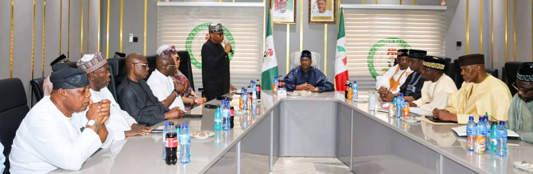 Gov.Mohammed Defies Wike’s Threat, Boasts of ‘Enough Water’ to Quench Fire